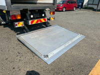 いすゞフォワード冷凍車（冷蔵車）中型（4t）[写真08]