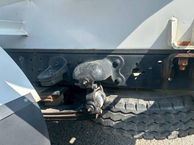 日野デュトロ散水車小型（2t・3t）[写真14]