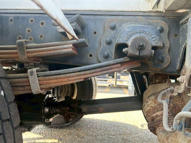 日野デュトロ散水車小型（2t・3t）[写真15]