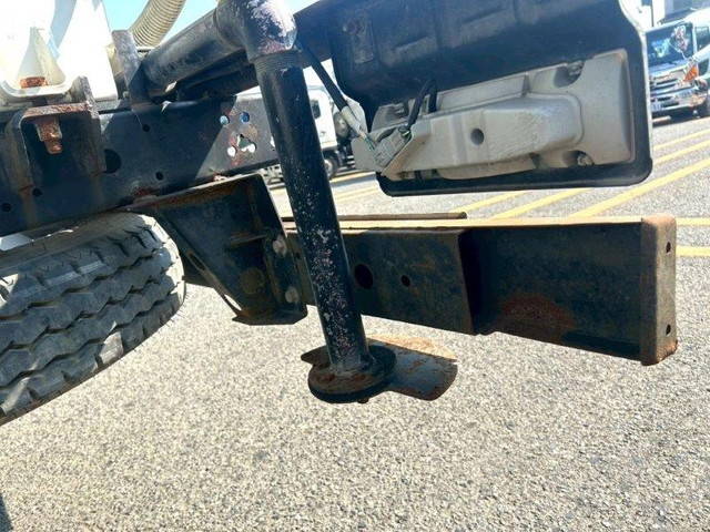 日野デュトロ散水車小型（2t・3t）[写真07]