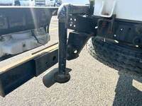 日野デュトロ散水車小型（2t・3t）[写真09]