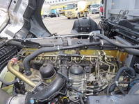 三菱ふそうスーパーグレートアルミウイング大型（10t）[写真15]