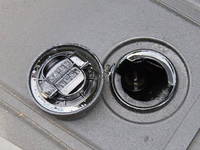 三菱ふそうスーパーグレートアルミウイング大型（10t）[写真17]