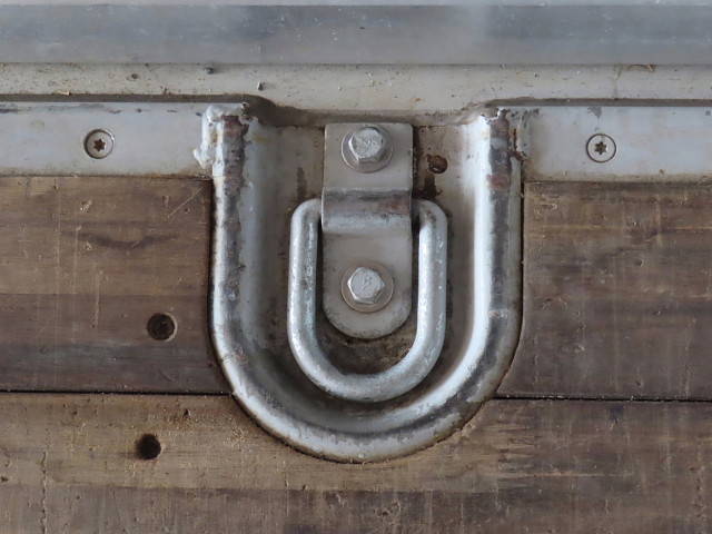 三菱ふそうスーパーグレートアルミウイング大型（10t）[写真30]