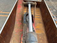 三菱ふそうファイタークレーン4段増トン（6t・8t）[写真14]