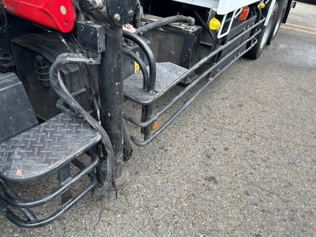 三菱ふそうファイタークレーン4段増トン（6t・8t）[写真25]