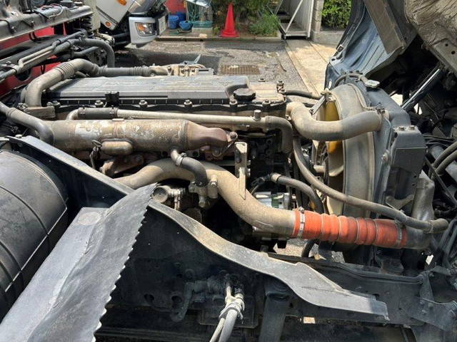 三菱ふそうファイタークレーン4段増トン（6t・8t）[写真29]