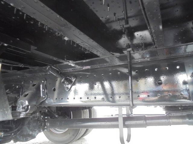 日野レンジャーセルフクレーン4段増トン（6t・8t）[写真15]