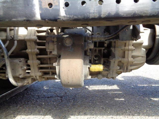 いすゞフォワードシャーシ増トン（6t・8t）[写真10]