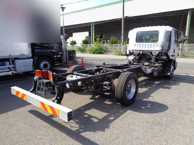 いすゞフォワードシャーシ増トン（6t・8t）[写真04]