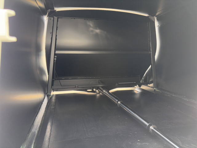 三菱ふそうキャンターパッカー車（塵芥車）小型（2t・3t）[写真22]