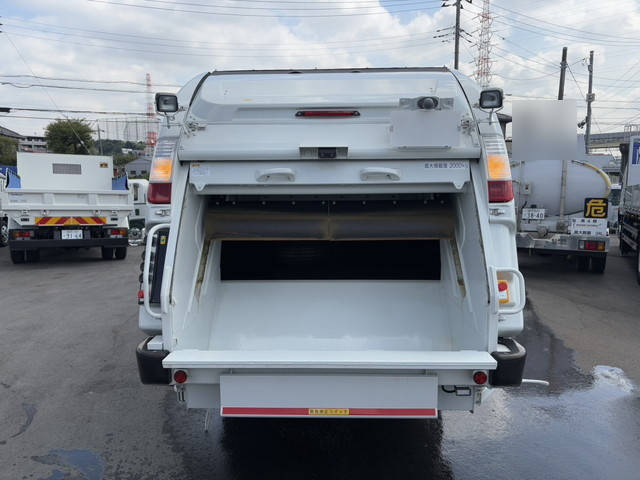 三菱ふそうキャンターパッカー車（塵芥車）小型（2t・3t）[写真09]