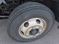 日野レンジャー冷蔵冷凍ウイング中型（4t）[写真13]