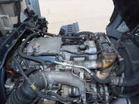 日野レンジャー冷蔵冷凍ウイング中型（4t）[写真15]