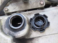 日野レンジャー冷蔵冷凍ウイング中型（4t）[写真17]