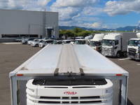 日野レンジャー冷蔵冷凍ウイング中型（4t）[写真07]