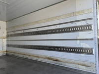 日野デュトロ冷凍車（冷蔵車）小型（2t・3t）[写真18]