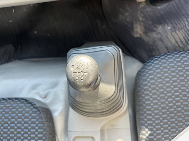 日野デュトロ冷凍車（冷蔵車）小型（2t・3t）[写真25]