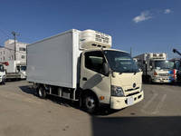 日野デュトロ冷凍車（冷蔵車）小型（2t・3t）[写真04]