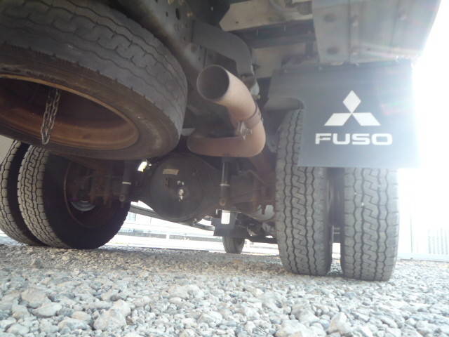 三菱ふそうキャンターアルミウイング小型（2t・3t）[写真14]