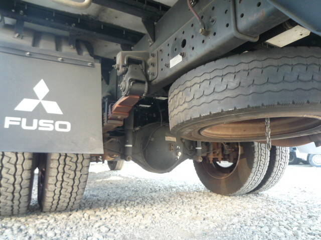 三菱ふそうキャンターアルミウイング小型（2t・3t）[写真17]