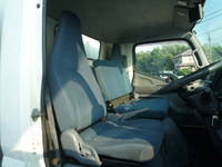 三菱ふそうキャンターアルミウイング小型（2t・3t）[写真23]