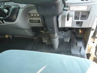 三菱ふそうキャンターアルミウイング小型（2t・3t）[写真24]