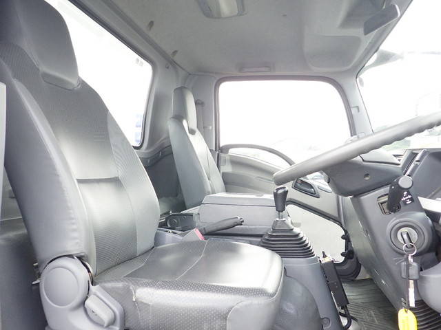 いすゞフォワードダンプ中型（4t）[写真24]