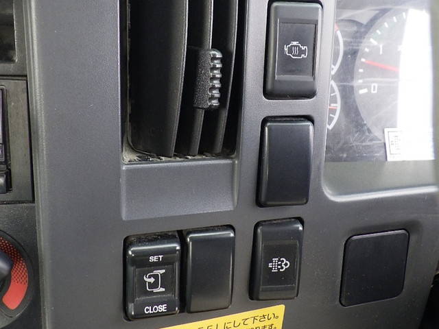 いすゞフォワードダンプ中型（4t）[写真26]