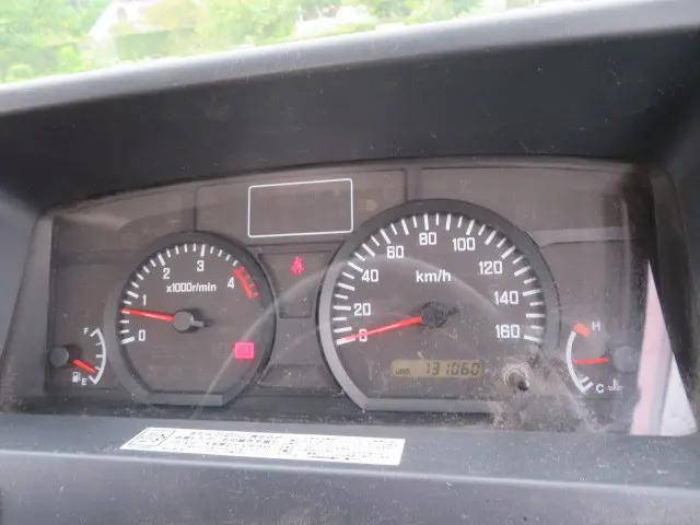 いすゞエルフ平ボディ小型（2t・3t）[写真12]