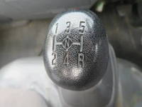 いすゞエルフ平ボディ小型（2t・3t）[写真17]