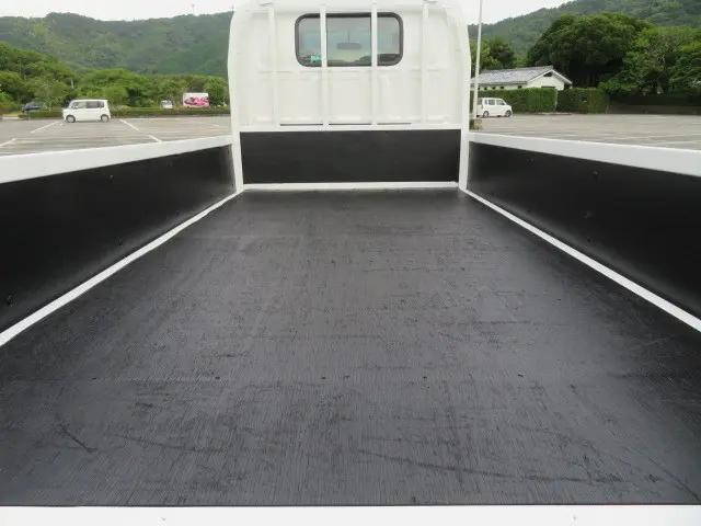 いすゞエルフ平ボディ小型（2t・3t）[写真19]