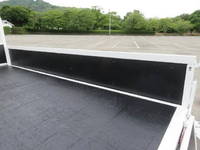 いすゞエルフ平ボディ小型（2t・3t）[写真23]