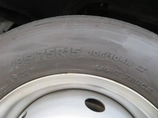 いすゞエルフ平ボディ小型（2t・3t）[写真39]