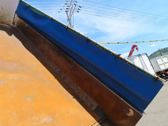 日野プロフィアダンプ大型（10t）[写真27]