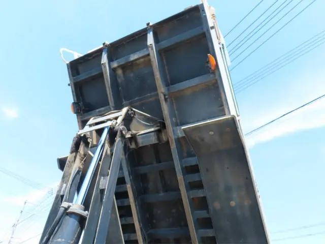 日野プロフィアダンプ大型（10t）[写真40]