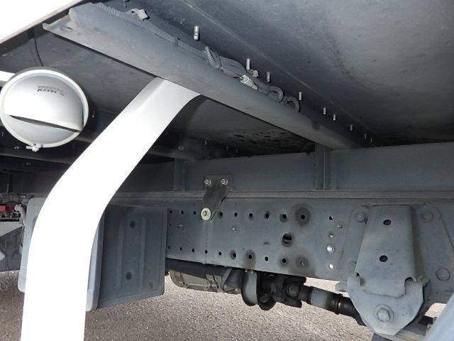 日野デュトロアルミバン小型（2t・3t）[写真13]