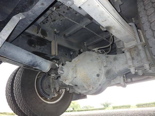 日野デュトロアルミバン小型（2t・3t）[写真17]