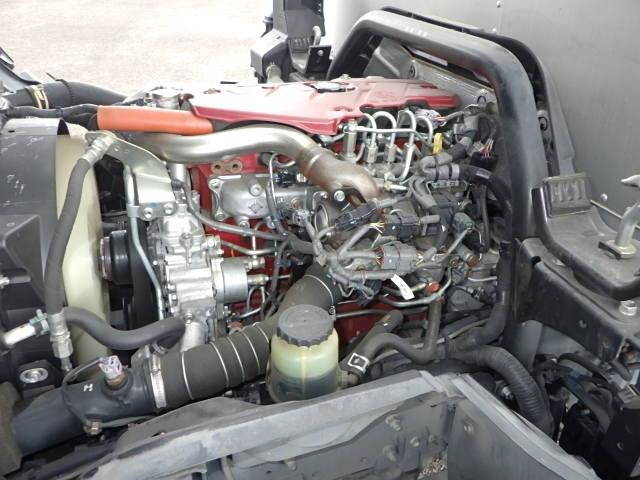 日野デュトロアルミバン小型（2t・3t）[写真26]