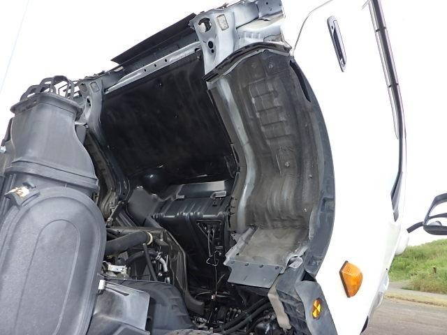 日野デュトロアルミバン小型（2t・3t）[写真29]