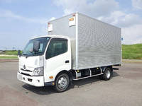 日野デュトロアルミバン小型（2t・3t）[写真04]