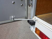 日野デュトロアルミバン小型（2t・3t）[写真07]