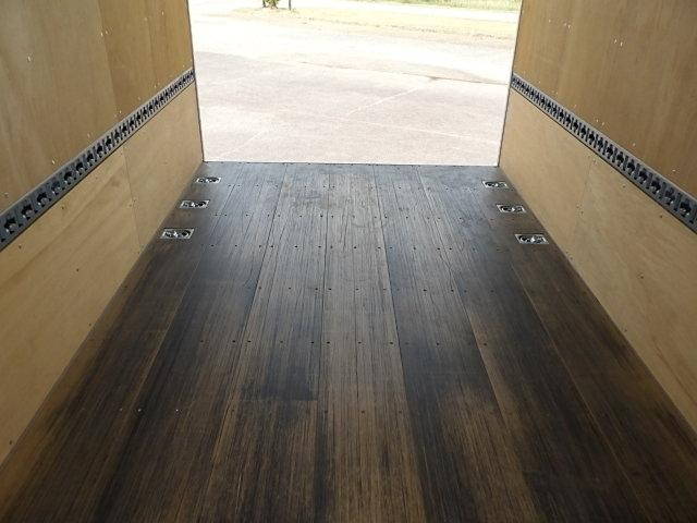 日野デュトロアルミバン小型（2t・3t）[写真08]