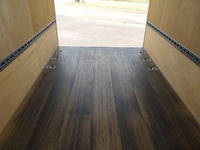 日野デュトロアルミバン小型（2t・3t）[写真09]