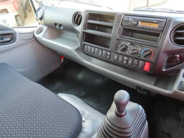 日野デュトロクレーン4段小型（2t・3t）[写真13]