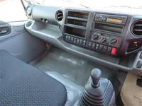 日野デュトロ平ボディ小型（2t・3t）[写真15]