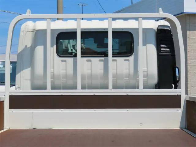 日野デュトロ平ボディ小型（2t・3t）[写真23]