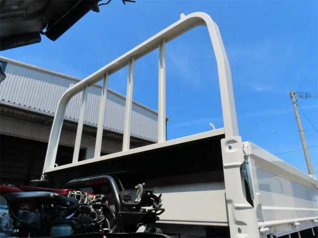 日野デュトロ平ボディ小型（2t・3t）[写真28]