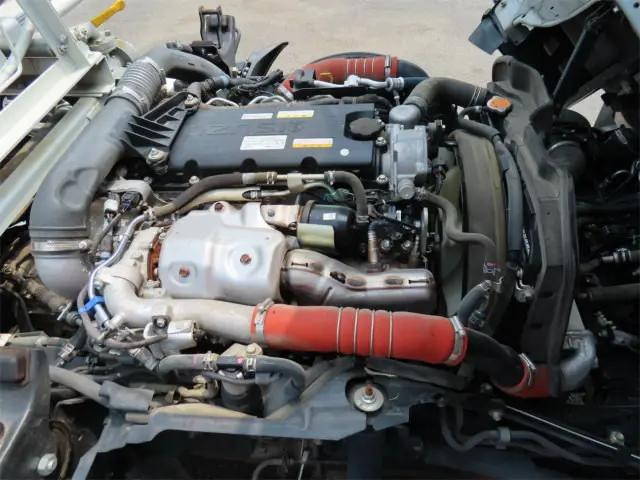 いすゞエルフタンク車（タンクローリー）小型（2t・3t）[写真23]