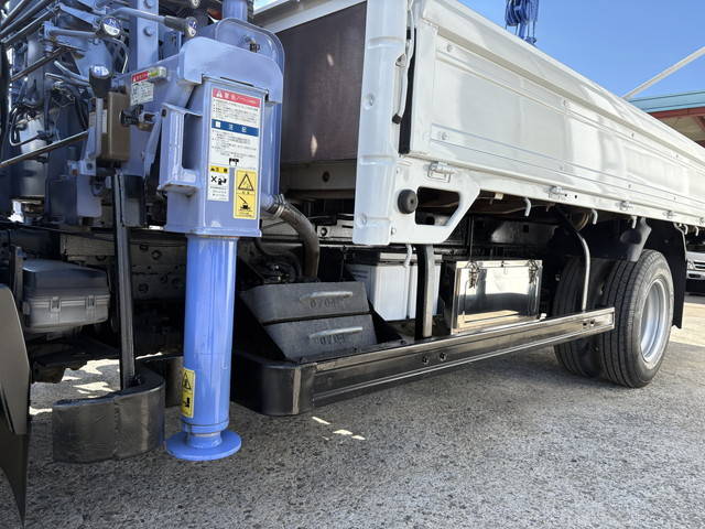 いすゞエルフクレーン3段小型（2t・3t）[写真15]